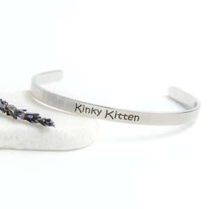 Kinky Kitten - Hidden message bracelet, Daddy&#39;s Little Princess secret message