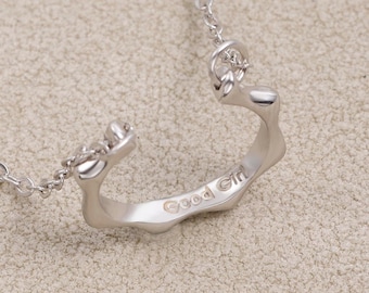 Diskreter Tag Kragen, O Ring gravierte Halskette, Dom sub Schmuck Geschenke für sie.