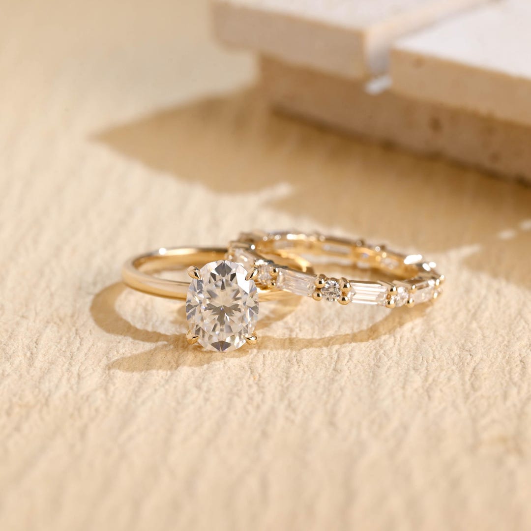 Solid Gold Solitaire Oval Cut Moissanite Engagement Ring Set - Etsy
