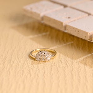 9K/14K/18K Solid Gold Round & Marquise Cut Moissanite Curved Wedding Band, Bridal Band, Matching Band Ring, Anniversary Gift for Women