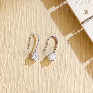 Solid Gold Round Cut Moissanite Earrings Stud, 18K Gold Earrings, Anniversary Gift for Wome, Birthday Gift for Wife, Girlfriend, Women