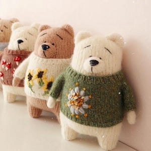 Bear Knitting Pattern – PDF Toy Tutorial, Easy Knit Animal Pattern, DIY Teddy Bear, Stuffed Animal Knitting Pattern, Instant Download