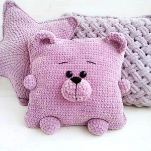 Crochet Bear Pillow Pattern – Plush Amigurumi Cushion Tutorial – Beginner-Friendly PDF