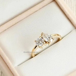 14K Toi et Moi Engagement Ring Gold Toi Ring Gift Round And Pear Shaped Moissanite Gemstone Ring Two Stone Ring Moissanite Ring For Women