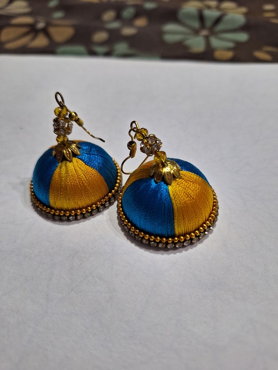 Silk Thread Earrings In Kolkata (Calcutta) - Prices, Manufacturers &  Suppliers