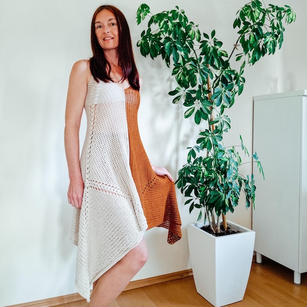 Easy Granny Square Summer Dress Crochet Pattern: Made to Measure Boho Beach Dress with Lace-Up Back (PDF Download + Video Tutorial)