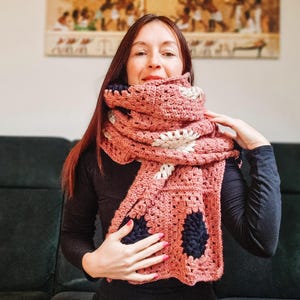 Rustic Petal Scarf Crochet Pattern: YouTube Tutorial (PDF Download  + Video Tutorial)