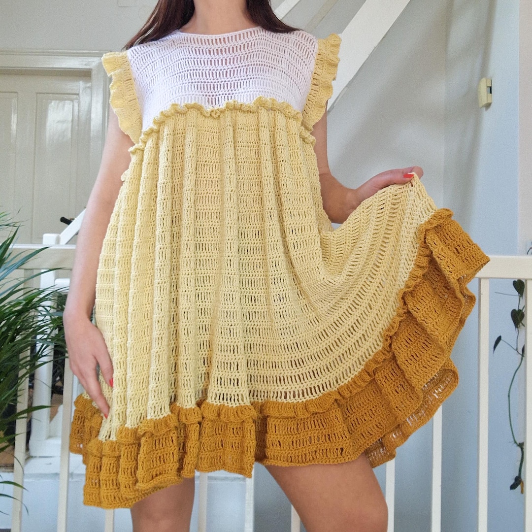 designer long sleeve midi dress Petal and Pup Women's Edwina Shirred Frill Jacquard knit 34.0 Handmade Crochet Shirt, Beige Color:Black And Gray
