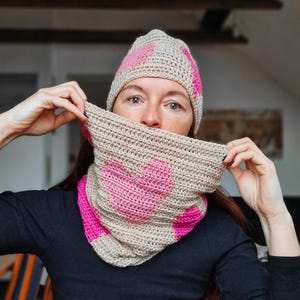 Hearts Winter Set Crochet Pattern | PDF Download | Customizable | DIY Fashion | Easy-to-Follow Instructions | Intarsia Crochet