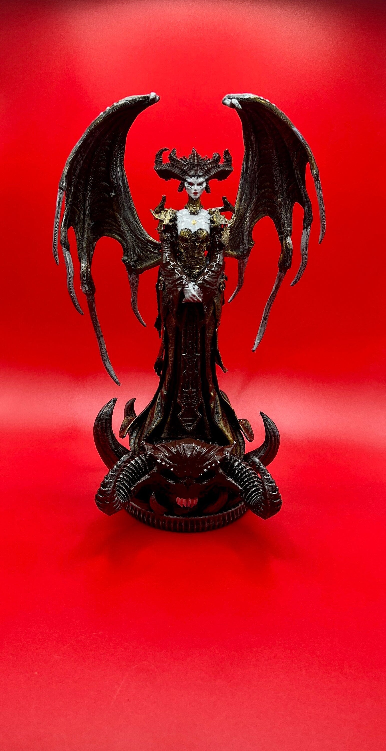 Figura Lilith 28 Cm – Statuetta Anime In PVC, Collezionabile, Decorazione Da Scrivania O Libreria, Regalo Per Fan - 5