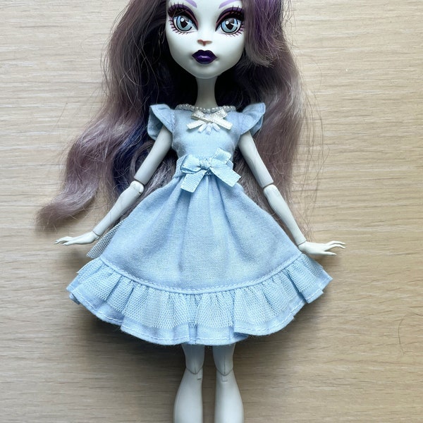 Vêtements faits main pour poupée Monster High
