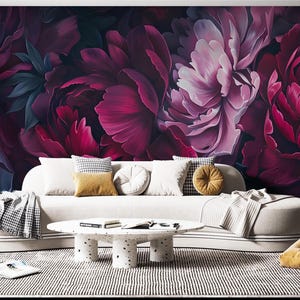 Carta da parati floreale scura e suggestiva – Carta da parati murale con peonie intense nei colori Borgogna, Prugna e Blu navy, romantica carta da parati adesiva o decorazione da parete gotica tradizionale