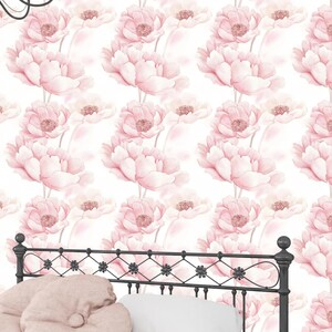 Carta da parati floreale con peonie acquerello rosa cipria – Carta da parati romantica da staccare e attaccare o preincollare per cameretta o camera da letto
