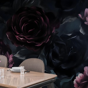 Carta da parati floreale dark gotica – Murale da parete con rose di grandi dimensioni e atmosfera suggestiva – Elegante peonia nera da staccare e attaccare o preincollare