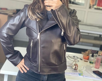Premium Leather Motorcycle Jacket | Waterproof & Windproof for Unisex | Perfect Choice for Style and Safety | Fashion Meets Functionality