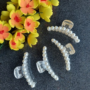Pearl Hair Claw Curved Clip, Wedding Hairclip, Gift for Her, Bridal Hair Accessories