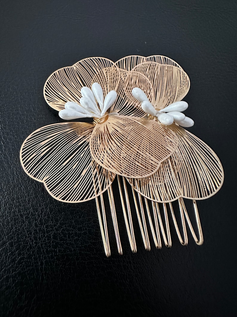 Gold Wedding Hair Comb, Bridal Pearl Hair Comb Slide Gift for Her Bridal side comb zdjęcie 6
