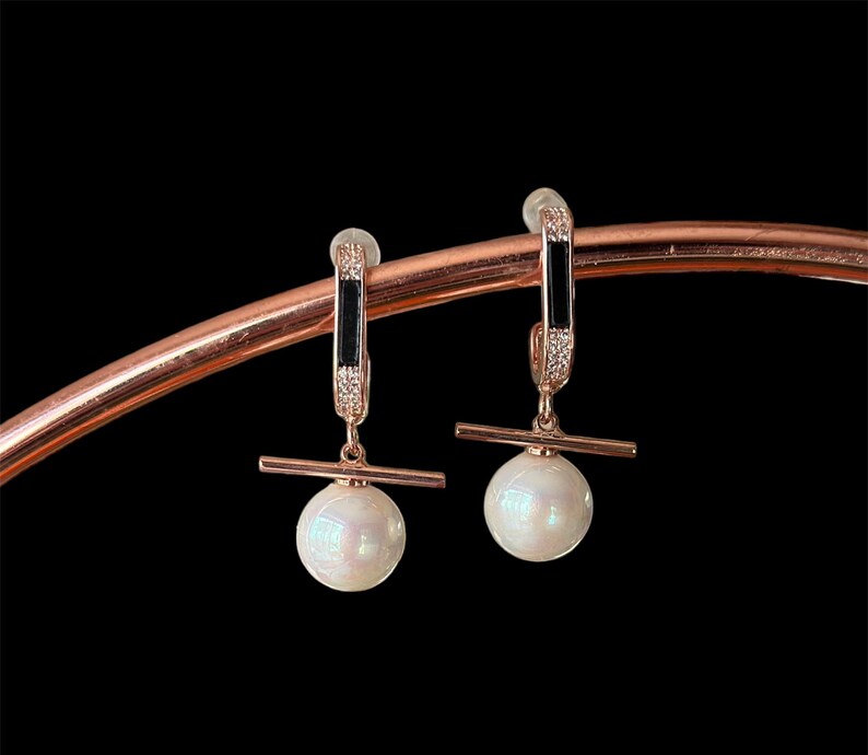 Pearl Dangle Earring Gold and Black, Minimalist Jewellery Eco Friendly Stainless Steel zdjęcie 6