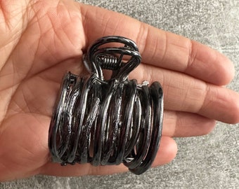 Black Metal Hair Claw Clip: Minimalist Ponytail Cuff