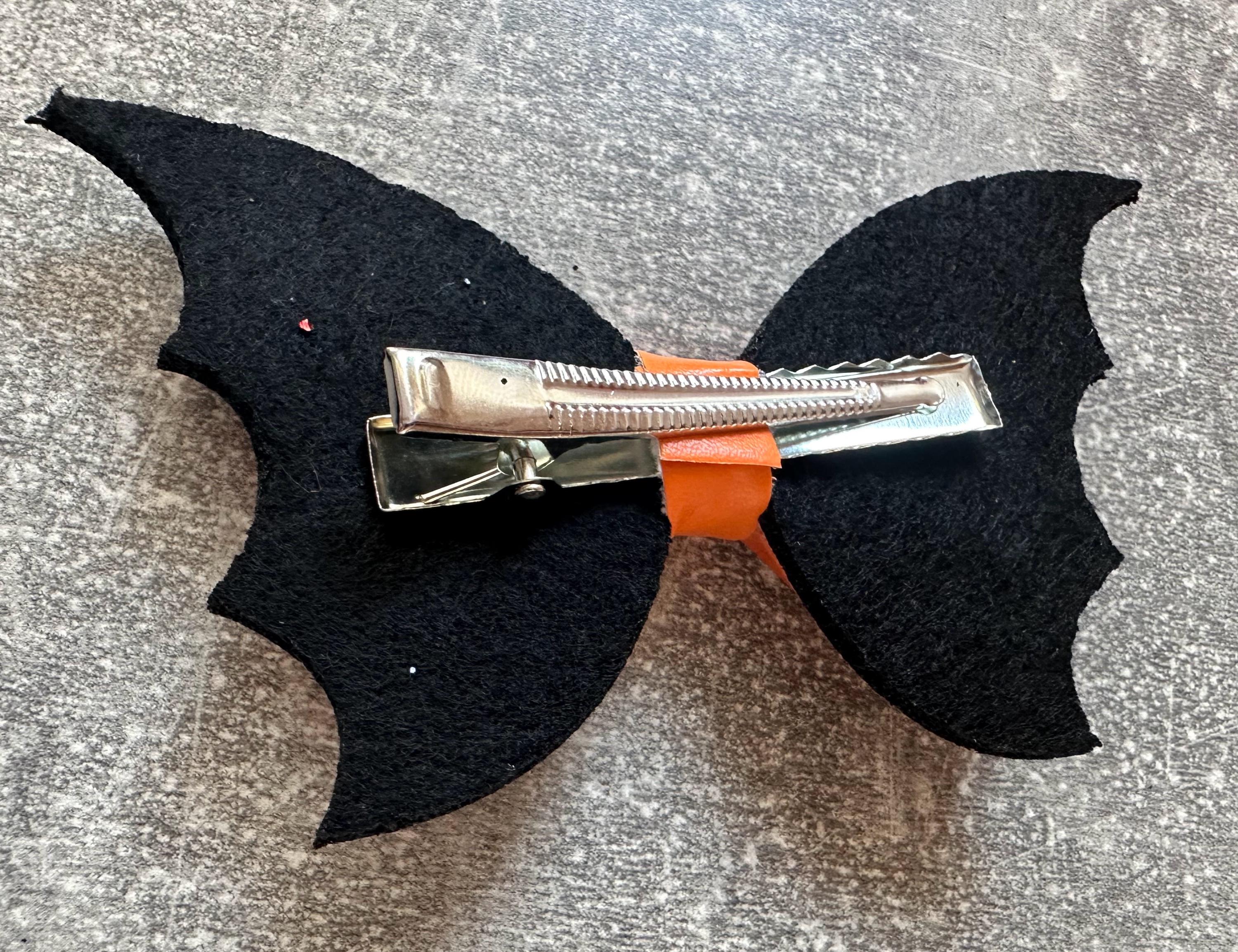Fermaglio per capelli a forma di ala di pipistrello per Halloween: arancione e nero - Italia