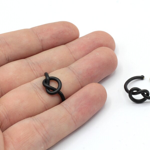 Black Adjustable Tiny Knot Ring, Love Knot Ring, Thin Knot Ring, Chunky Ring, Minimalist Ring, Adjustable Ring, Black Plated Rings, BPR546