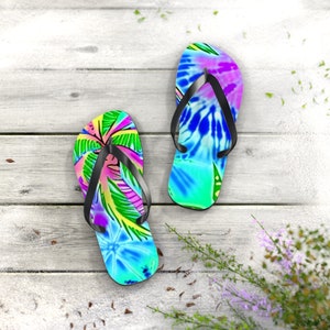 Tropical Palm Tree Flip Flops | Beach Sandals | Vacation Footwear | Summer Shoes | Palm Leaf Print