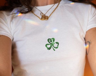 shamrock baby tee, baby tee, Cute Shamrock,lucky clover, st Patrick's day baby tee,Saint Paddy shirt,Y2K Crop Top,irish pub,irish girl shirt