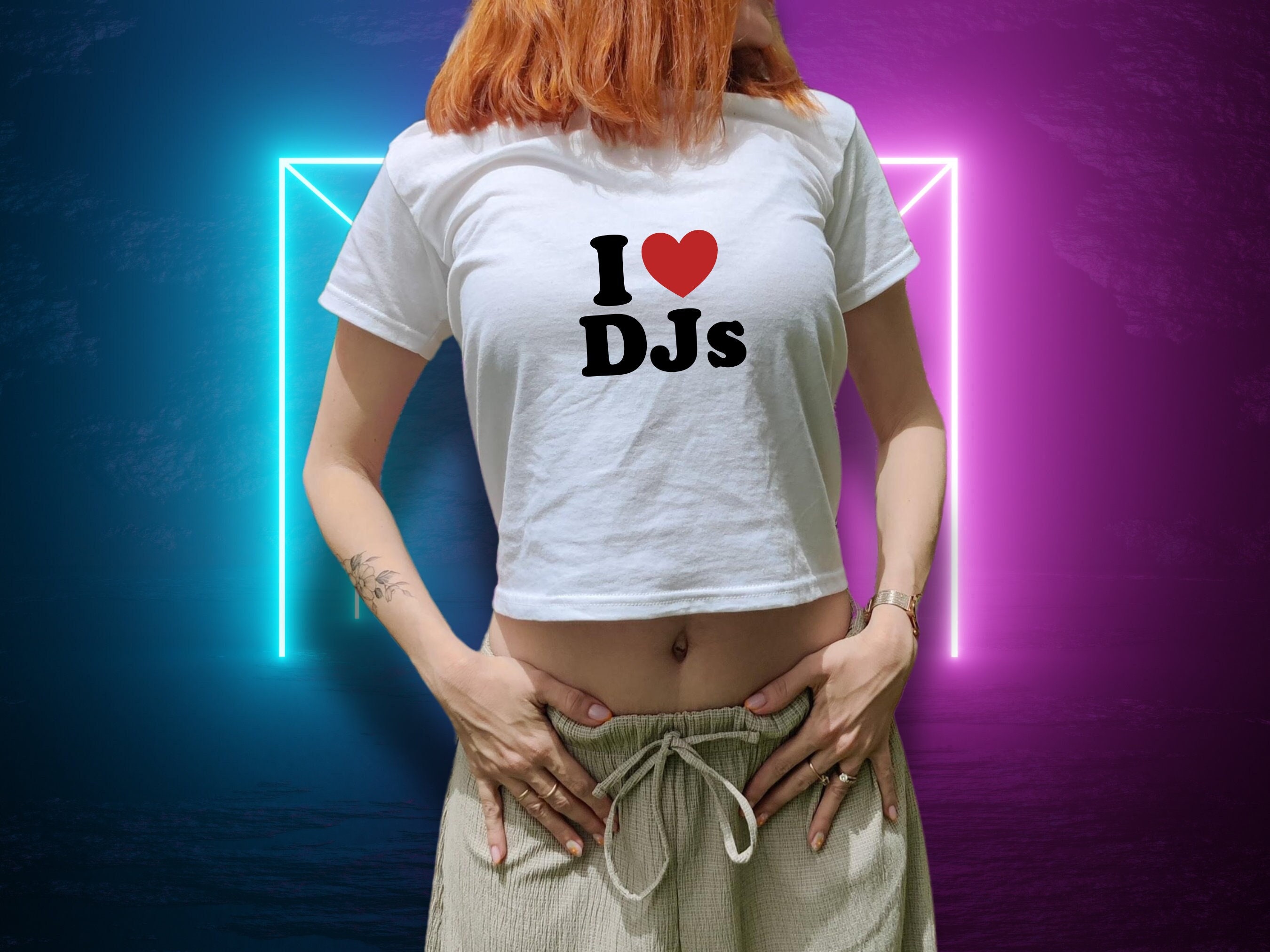 dj gift, Baby Tee, baby tee DJ fan, i love djs shirt, dj's gift, dj girlfriend gift,  baby tee y2k crop top, club wear, y2k music shirt