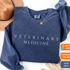 Veterinary Technician Sweatshirt Comfort Colors Vet Tech Gift Vet Tech Graduation Gift Veterinary Medicine veterinarian Crewneck Sweater