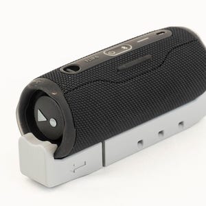 JBL Flip 6 - rugged speaker mount