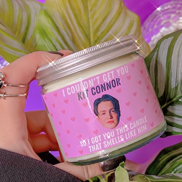 Kit Connor bougie parfumée à la cire de soja | Inspiré des grands fans | Bougie d'anniversaire amusante et originale | Joli cadeau de nouveauté