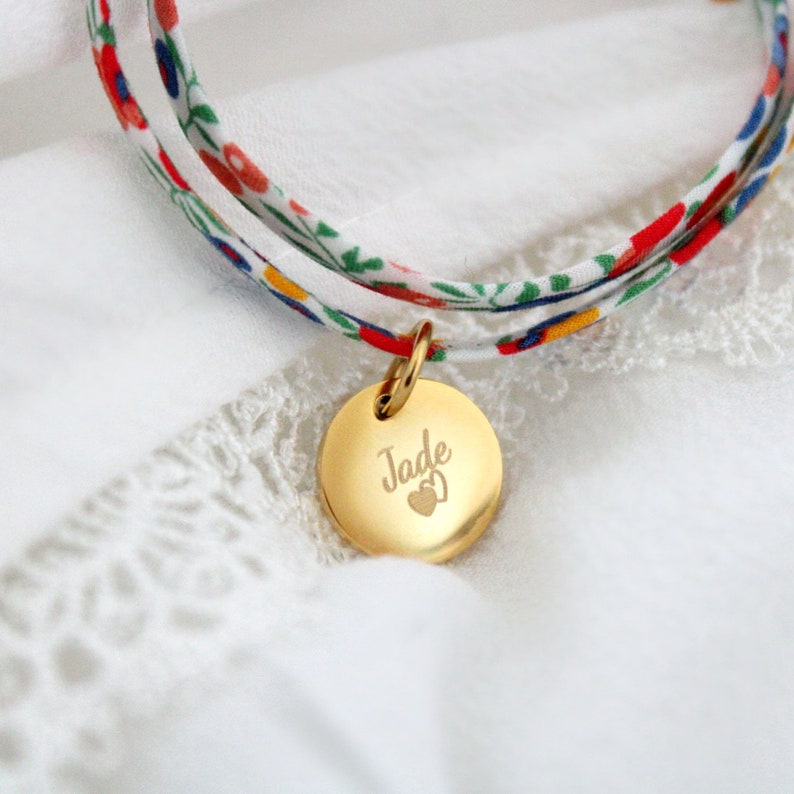 Bracelet personnalisé médaille à graver bracelet liberty cadeau naissance, cadeau personnalisé, bracelet prénom image 6