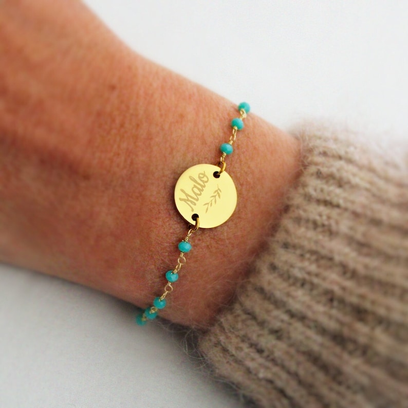 Bracelet personnalisé médaille à graver chaîne perles facettées bleues en acier inoxydable cadeau fête des mères, bracelet personnalisé image 1
