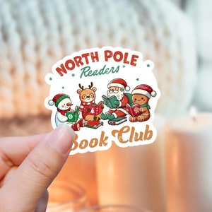 Leggendo con i miei gnomi Adesivo fustellato natalizio | Simpatici adesivi natalizi per topi di biblioteca | Adesivi libreschi | Regalo per gli amanti dei libri | Adesivi stagionali accoglienti