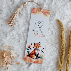 Just one more Chapter Cute Reading Fox Bookmark | Gift for Booklover | Floral Reading Bookmark | Cute Fox Bookmark