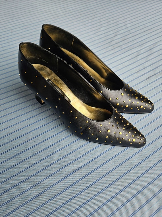 J. Reneé Women Black Heels Gold Dotted Size 6M - image 3