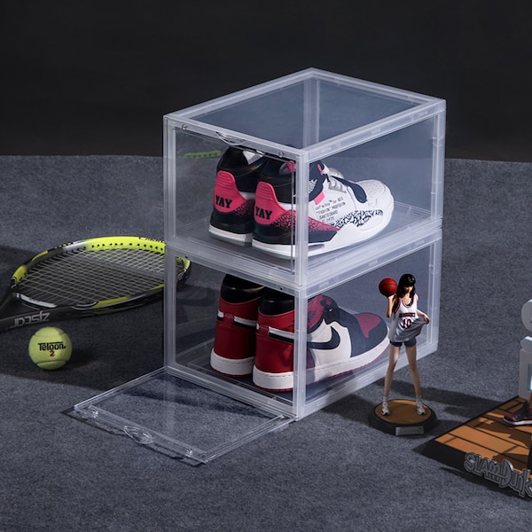 Transparent shoe box