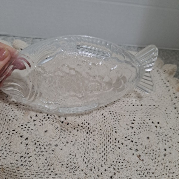 Vintage 1950's Pressed Glass Fish Dish Relish Plate 9 inches