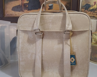 Vintage 1960's Samsonite "Silhouette''  Ivory Handy Tote / Carry On Bag 15x15x7