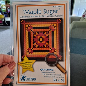 2007 Toadusew TCC01207 &#39;&#39;Maple Sugar&#39;&#39; Classic Pattern 53 x 53