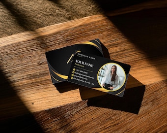 Elegante plantilla de tarjeta de visita en negro y dorado / Diseño moderno y editable en Canva / Tarjeta de visita digital profesional