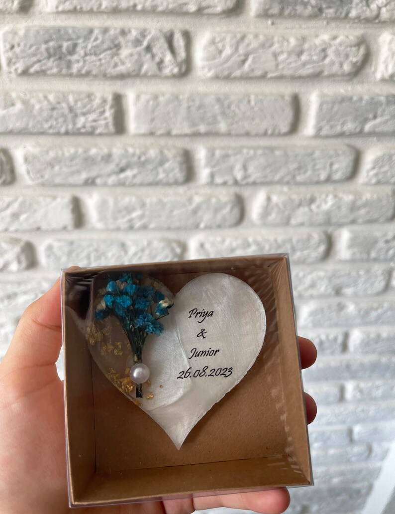 Personalisierter Magnet Favor für Gäste, Epoxy Magnet mit Box, Hochzeitsbevorzugung für Gäste, Magnet mit trockener Blume, Islamisches Geschenk, Brautgeschenk Bild 6