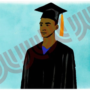 Puede incluir: Una persona joven con una toga y un gorro de graduación negros con una borla naranja. La persona tiene la piel morena y mira hacia la izquierda. El fondo es una acuarela de color azul claro.