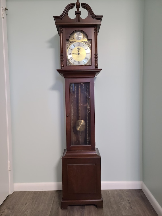 Beautiful Vintage Working Howard Miller Barwick Clocks, TEMPUS Beautiful Vintage Working Howard Miller Barwick Clocks, TEMPUS