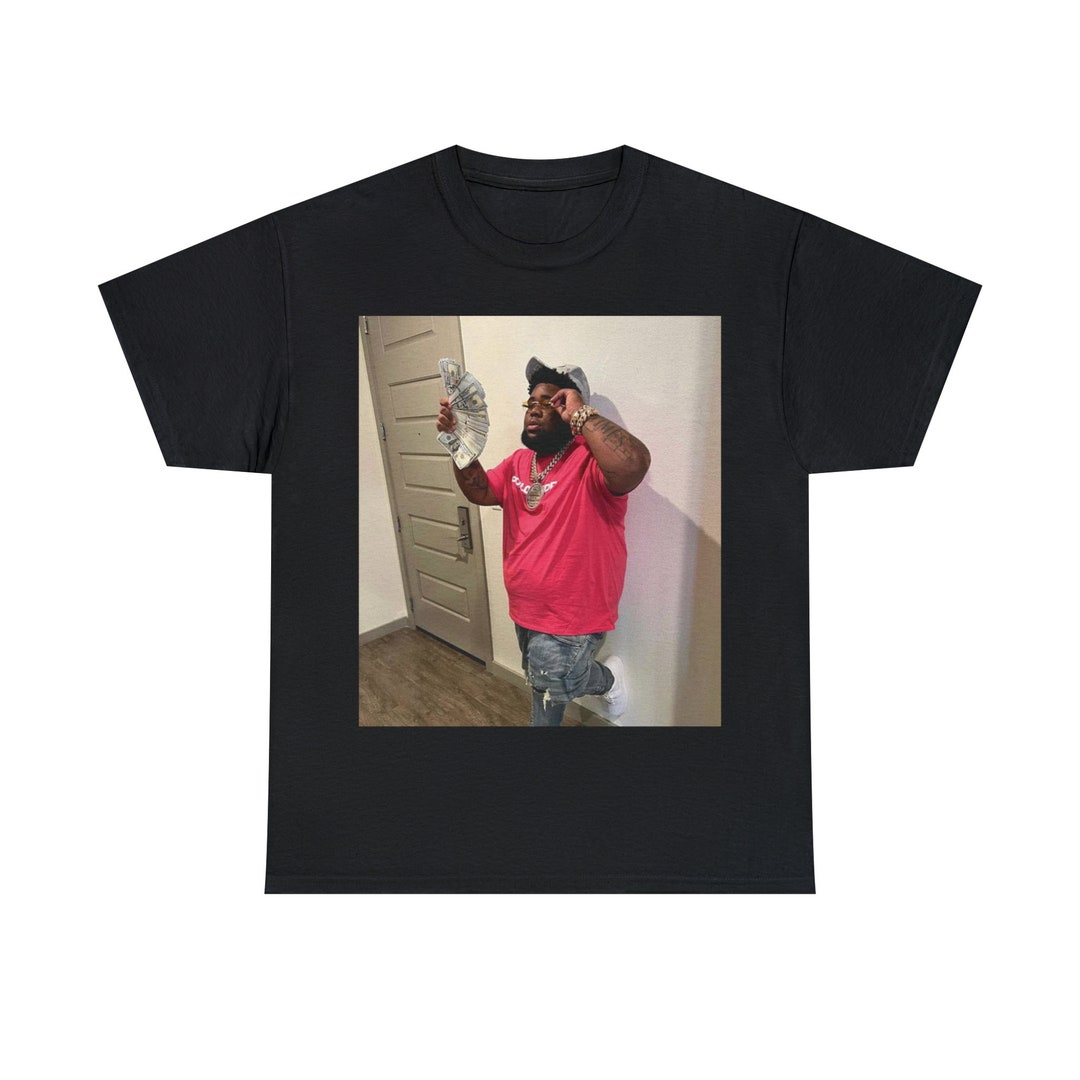 The Ultimate Guide To Purchasing Rod Wave Merchandise - Image 2