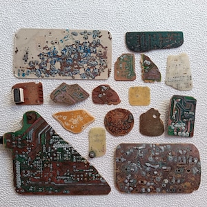 16 circuiti stampati vecchi spiaggiati,Ritrovamento di circuiti in spiaggia, raccolta Unica materiale artistico,Steampunk, assemblaggio,N259