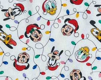 Mickey Mouse Christmas Print 100% Cotton Fabric | Fat Quarter | Tumbler