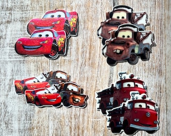 Disney's Cars Flat Back Resina / Rayo McQueen, Towmater, Rojo / Centro de lazo para el cabello, Llavero, Adorno de álbum de recortes