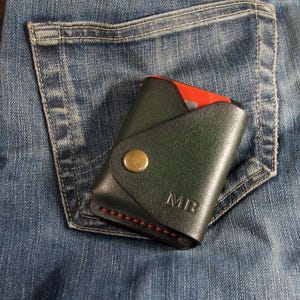 Minimalist leather wallet card holder for men