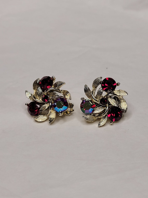 Vintage Lisner costume earrings, red stones with g
